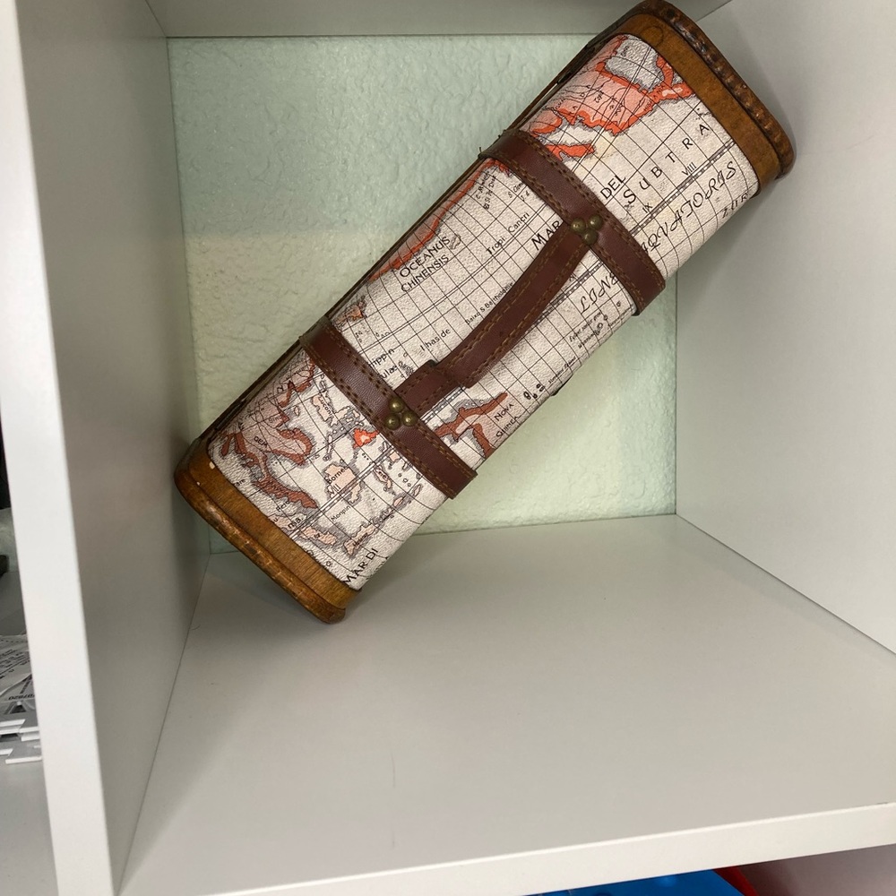 Decorative Old Map Wood & leather Wine Box - Picture 6 of 10
